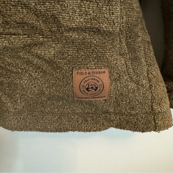 Men’s XXL Field and Stream Quarter Zip - Picture 3 of 4